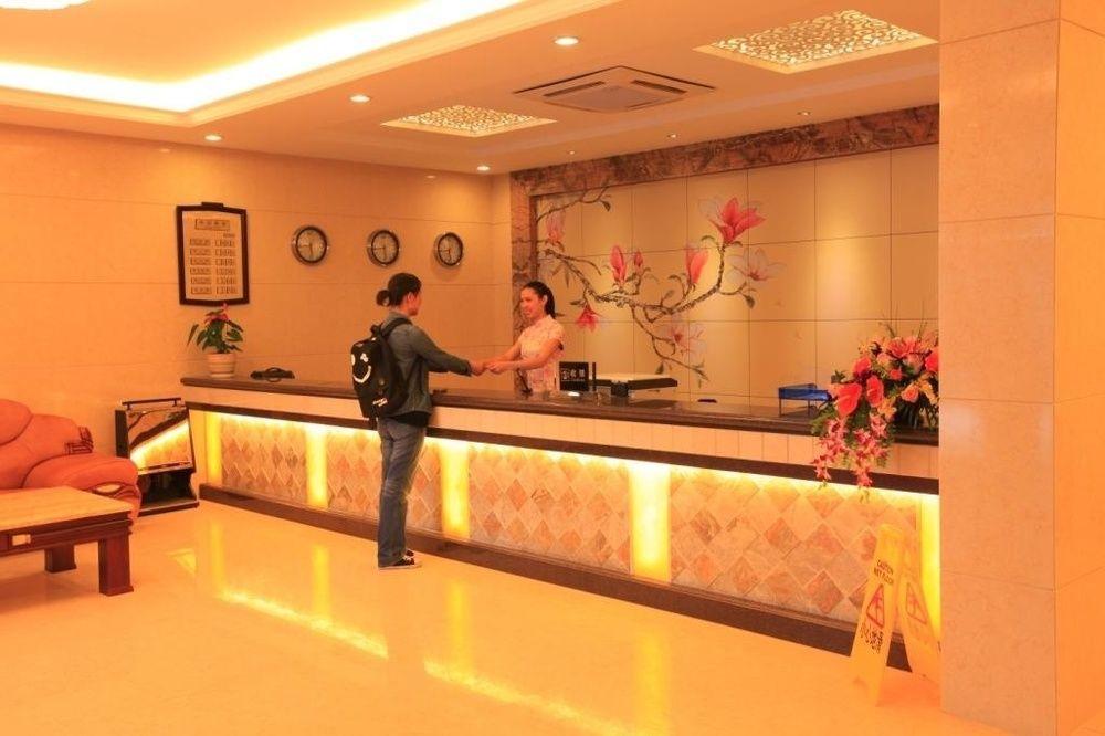 Yangshuo Hua Xiang Man Ting West Street Hotel Luaran gambar